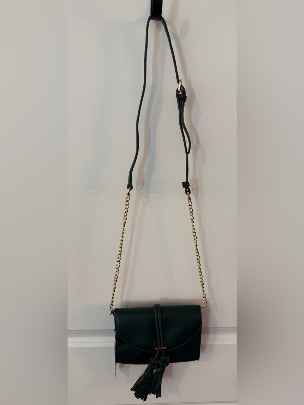 Green Crossbody Bag with Gold Chain and Tassel